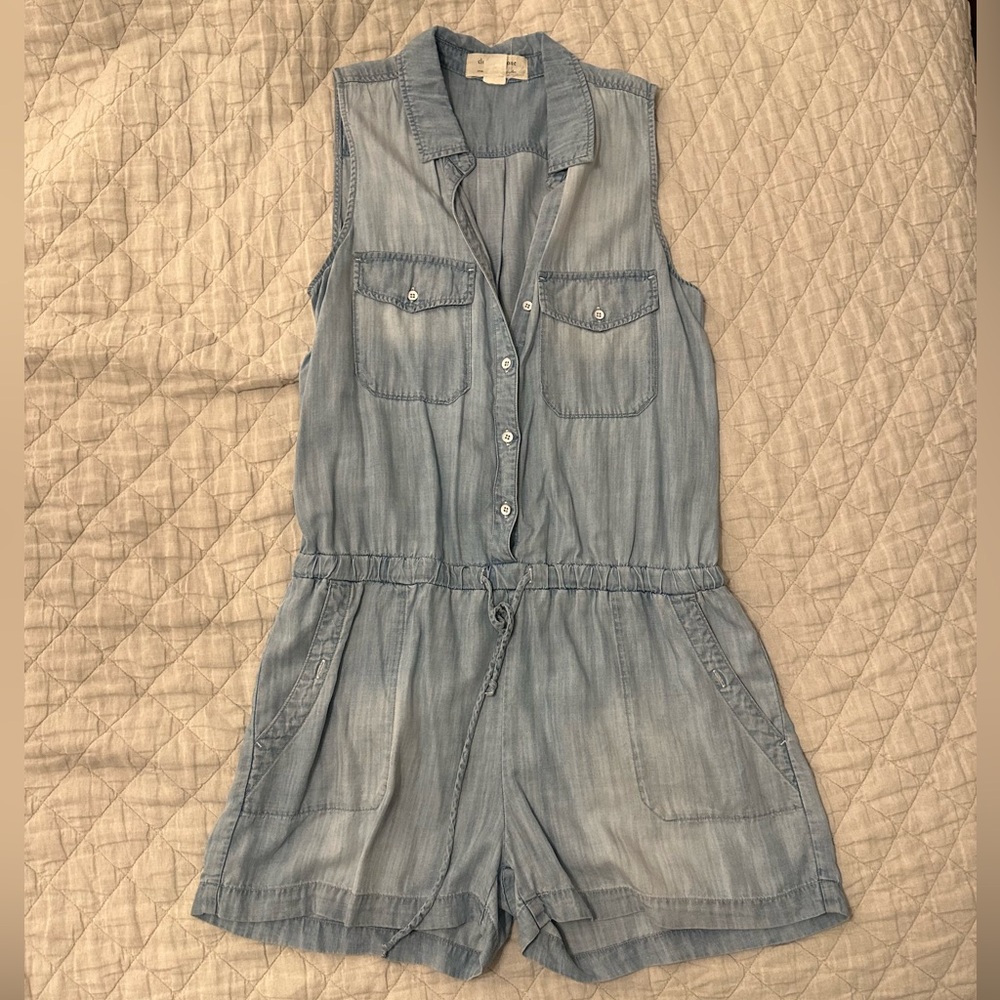 Cloth and stone romper